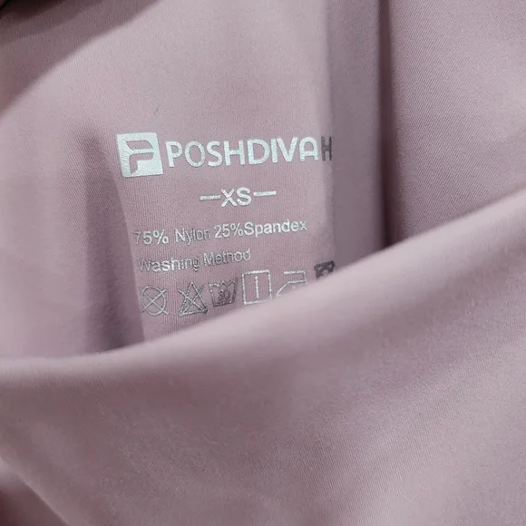 Maternity Athletic Leggings, Shorts and Shirts Lot, size Maternity XS-S - Picture 8 of 14